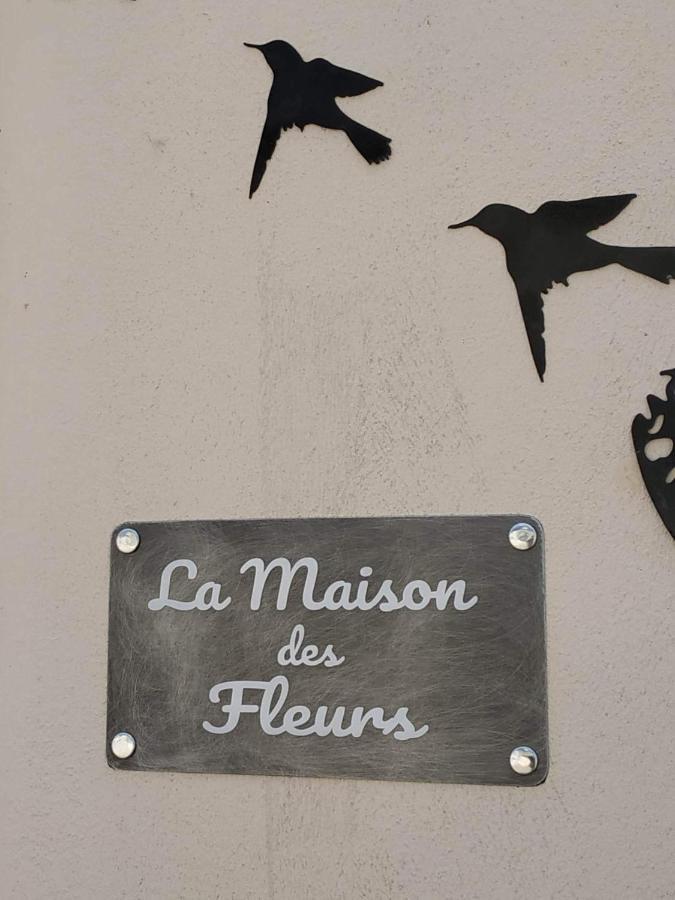 Scrignac La Maison Des Fleurs المظهر الخارجي الصورة